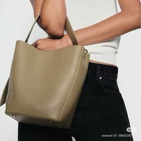 Zara Bucket bag ✨