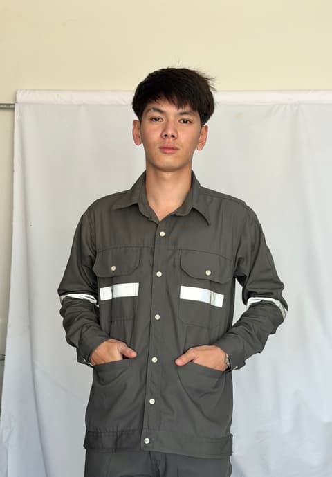 ເທົາລ້ວນ ມີຖົງຂ້າງ