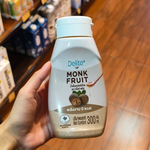 ນ້ຳເຊື່ອມຫຼໍ່ຮັງກ້ວຍ Monk fruit 300ml. Delite
