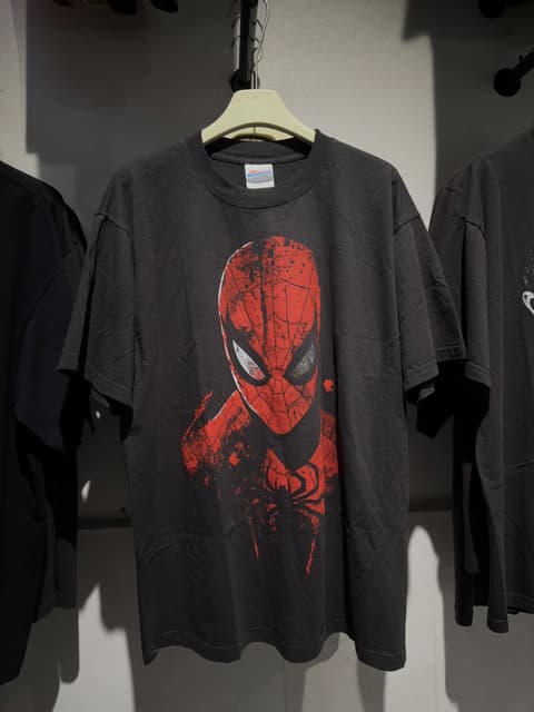 ເສື້ອຍືດລາຍ Spiderman🕷️🕸️