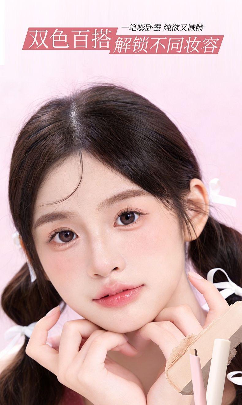 XIXI Dual-Ended Under-Eye Plumping & Lower Eyelid Defining Pen – ບິກ 2 ຫົວສຳລັບເຕີມເຕັມ ແລະ ເນັ້ນຂອບຕາລຸ່ມ ຕິດທົນດົນ ຊ່ວຍປັບຜິວຮອບດວງຕາໃຫ້ເບິ່ງສະຫວ່າງສົດໃສ ແລະ ໃຊ້ງານໄດ້ຫຼາກຫຼາຍ. ສ້າງລຸກທີ່ເບິ່ງງາມເປັ — 5